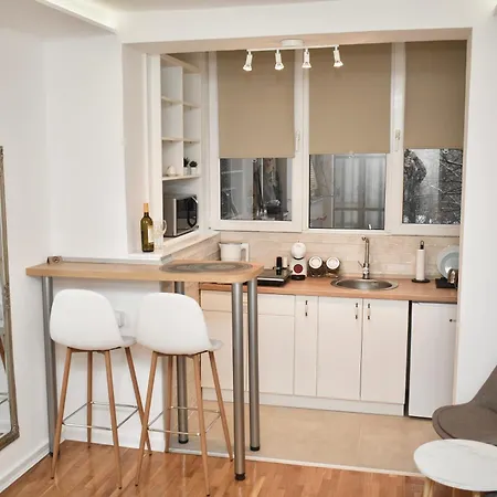 Ramonda - Center Dorcol - With Free Parking Belgrad